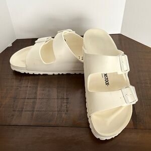 Birkenstock Cream Sandals with Buckles